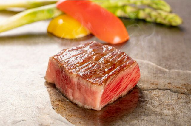 1. TEPPANYAKI 10 FUKUOKA
