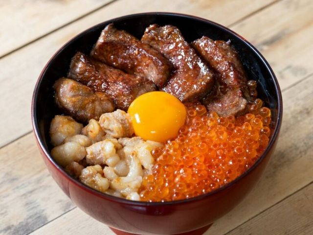 元关取的手艺在温馨的空间中享受铁板烧