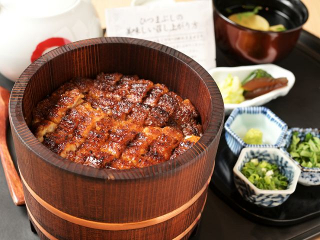 堅持的鰻魚飯可以享受的當地受愛戴的名店