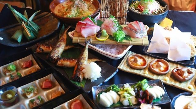 15. Nakame-no-Teppen 名古屋