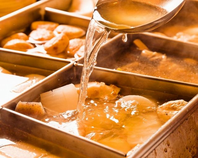 Enjoy the taste of Japan with warm soup! 5 restaurants in Osaka where ramen and oden are delicious.