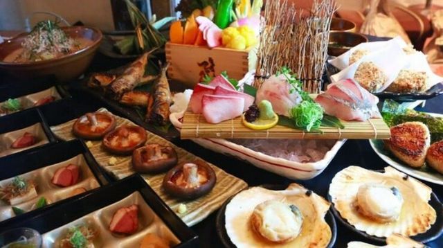 1. Nakame no Teppen Yokohama Minatomirai