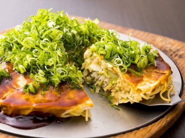 2. Sukiyaki Soba & Sosaku Teppan-yaki Chiharu Fukushima