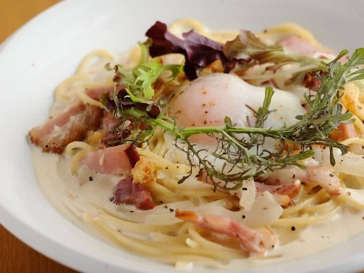 Must-Visit Restaurants Around Himeji Castle, a World Heritage Site