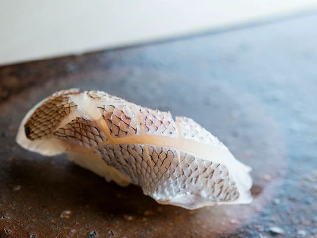 A renowned restaurant where one can enjoy the fresh seafood of the Setouchi region.