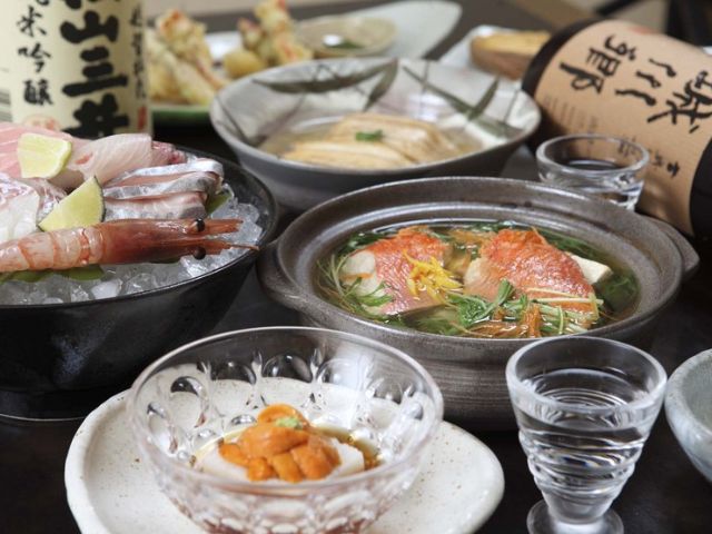 에히메의 맛있는 음식이 가득! 제철 식재료를 활용한 창작 일본 요리