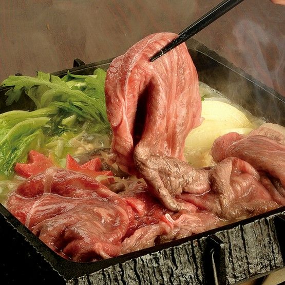 Black-haired Wagyu and excellent fresh seafood. Both the ingredients and the in-store presentation are full of attention to detail.