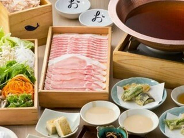 4. 다시샤브오반자이 오카카 도쿄
