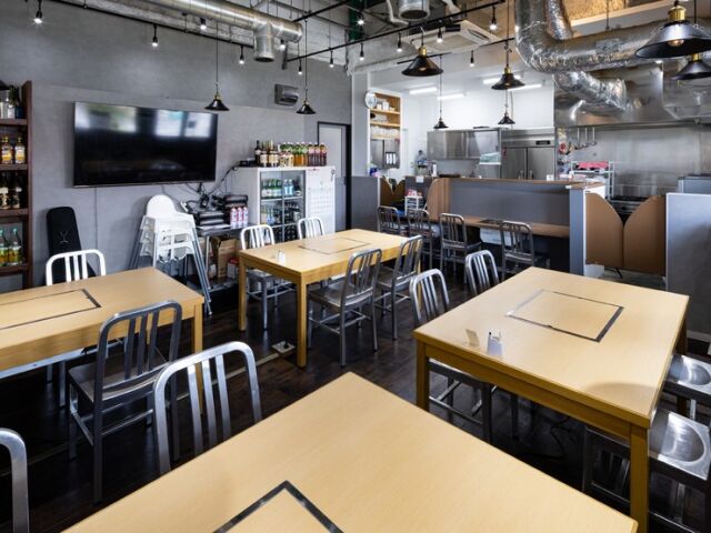 燒肉・horumon鐵板鍋　Yun floor