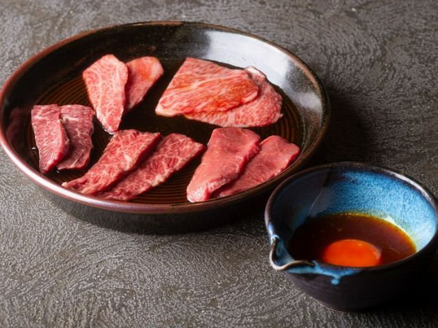 赤坂见附[烧肉 思食]