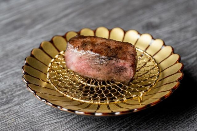 3. 麻布十番[牛に金棒　麻布十番]