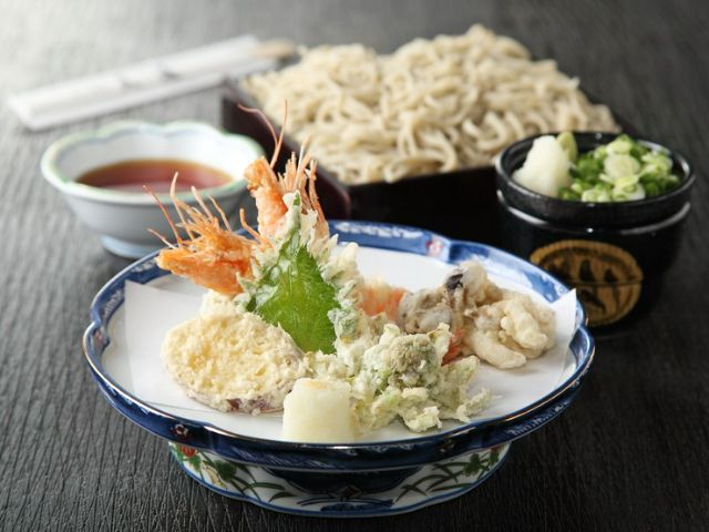 8. Fujinomiya Wa no Shokusai Tendo