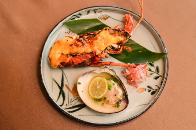 在三重縣桑名市，集古老文化、悠久歷史、溫泉度假村於一體的城市，享用豐富美食的高級旅行體驗