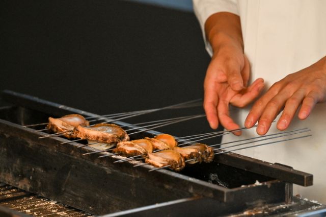 在三重縣桑名市，集古老文化、悠久歷史、溫泉度假村於一體的城市，享用豐富美食的高級旅行體驗