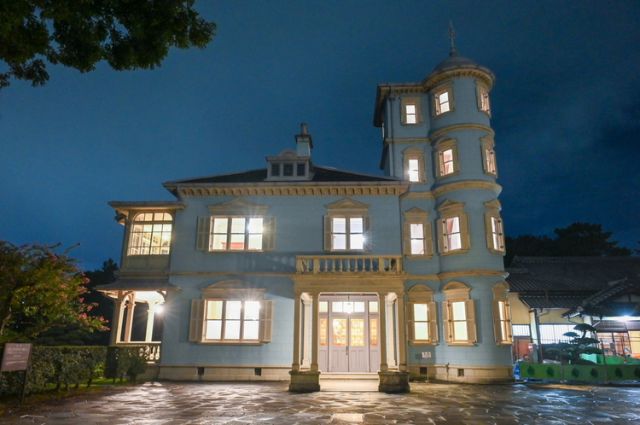 在三重縣桑名市，集古老文化、悠久歷史、溫泉度假村於一體的城市，享用豐富美食的高級旅行體驗