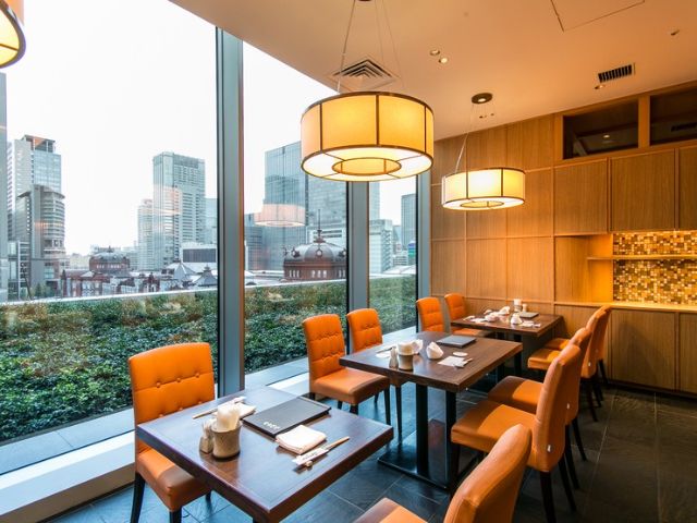 Recommended restaurants around the Imperial Palace, a famous cherry blossom spot | Tokyo