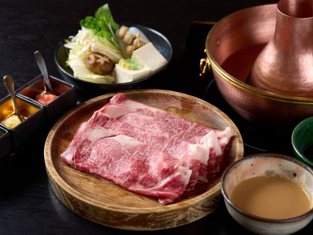 풍격 있는 일본식 방에서 최고급 와규를 만끽