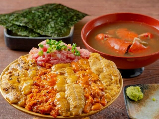 海鲜[海胆专门店世壱屋 函馆朝市店]