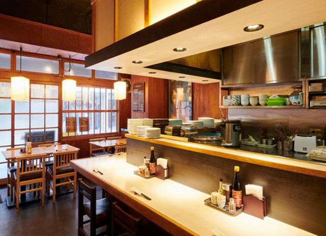 Enjoy the exquisite balance of tonkatsu crafted by a Western cuisine chef.