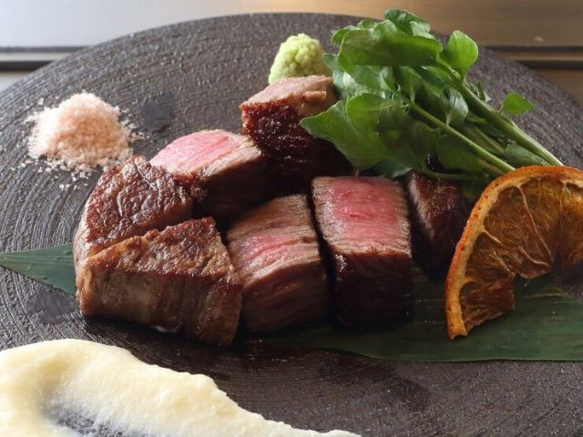 4. 스테이크[철판Osaka]