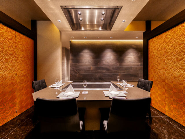 Teppanyaki Sanga floor