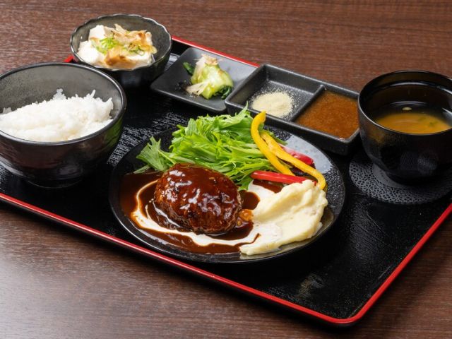 14 Restaurants to Visit When Sightseeing Around Itsukushima Shrine in Miyajima, Hiroshima