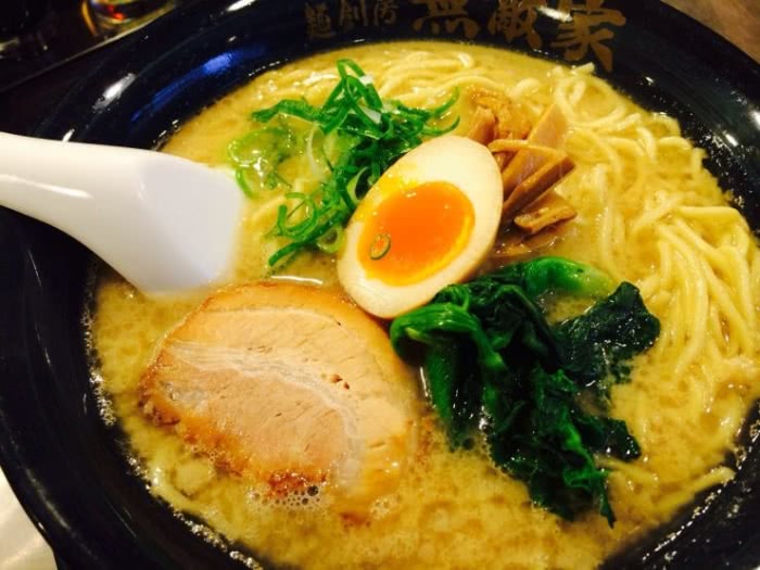 7.無敵家(池袋/拉麵)