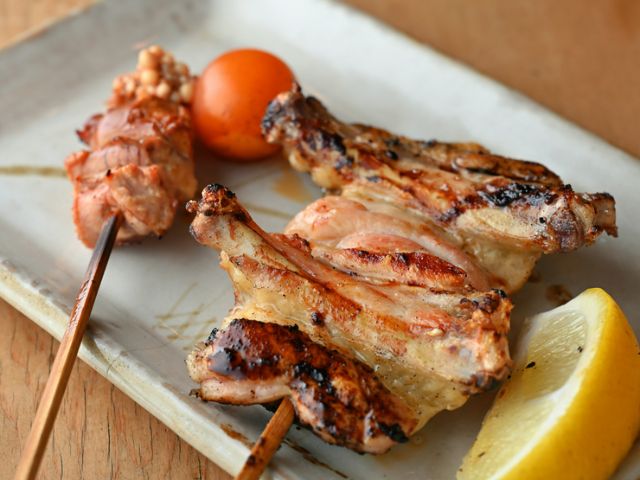 自豪想要推薦的時尚且正宗的燒鳥店五選｜東京