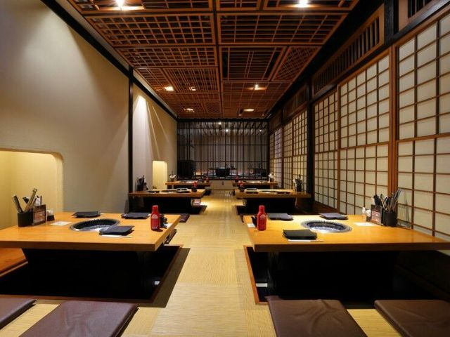 The top 5 high-quality wagyu yakiniku restaurants to visit in Tokyo now.