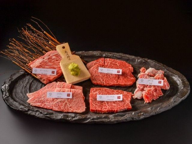 They are committed to purchasing whole cattle and only provide high-quality Matsusaka beef.