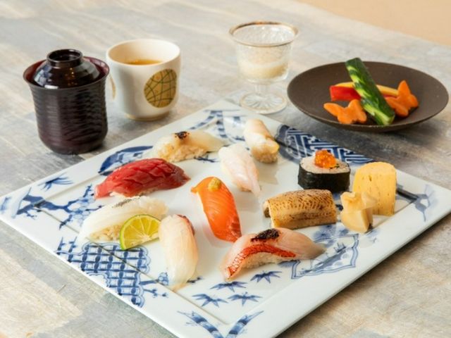 瀨戶內海的美景中，享受多樣的當季美味創作壽司