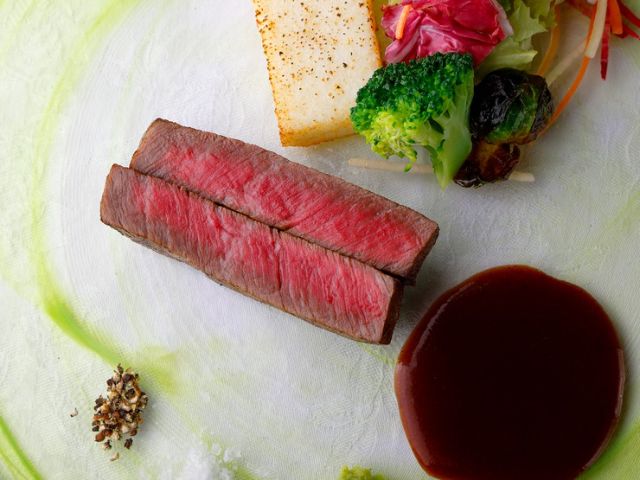 築地ボン・マルシェ