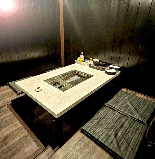 A restaurant offering high-quality black wagyu beef yakiniku and Korean cuisine that families would want to visit.