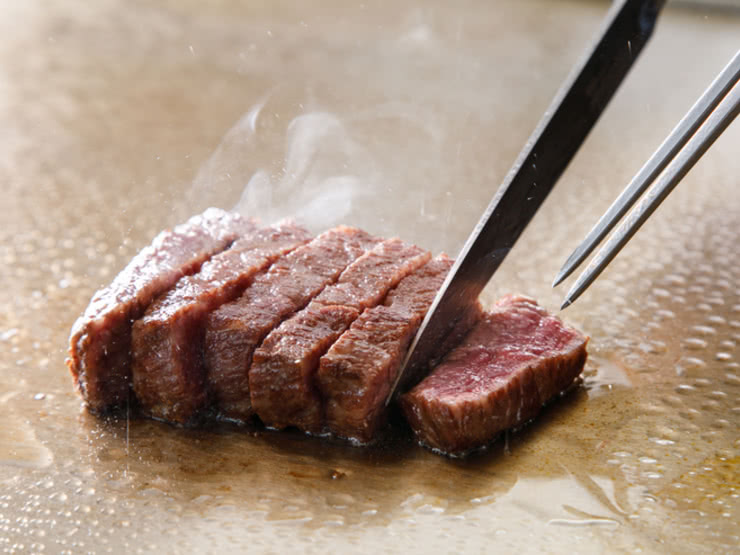 5. Teppan Dining Ozesan (Teppanyaki)