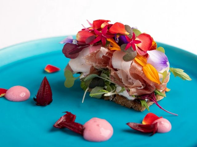 品味京都時尚裝潢的餐廳。