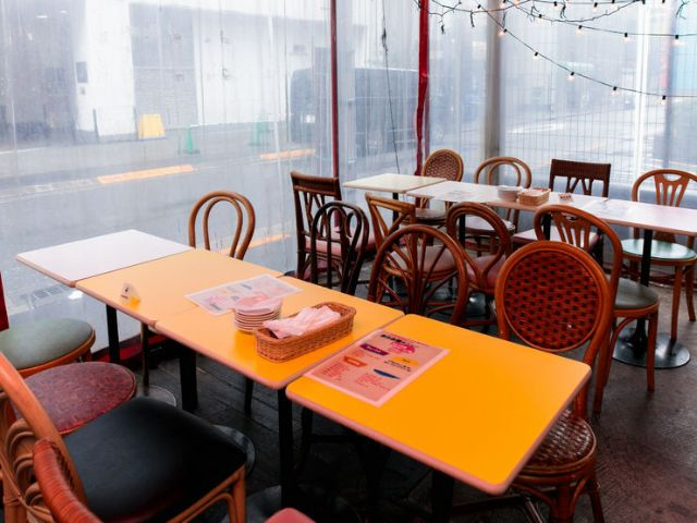 SAKURA CAFE & RESTAURANT 池袋