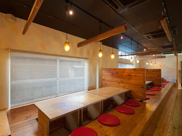 精選能品嚐大阪當地食材的餐廳