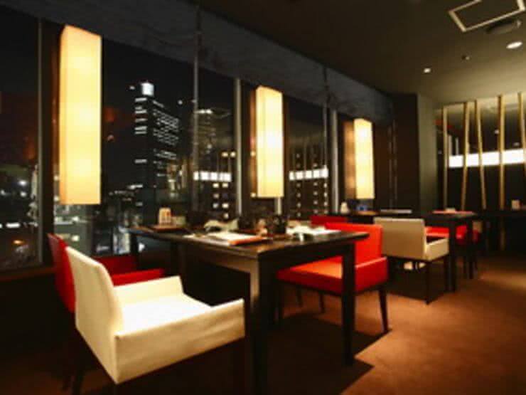 Osaka, Where Well-Established Restaurants Cause a Buzz in the Gourmet World