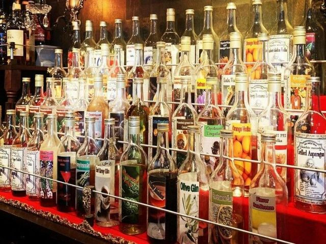 大阪・心斎桥推荐的酒吧、餐饮酒吧5选