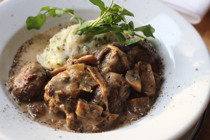 秋冬味覺饗宴！在東京就能嚐到美味獵人料理的15間餐廳