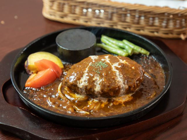 4. 阿尔什·塔布尔多贺店