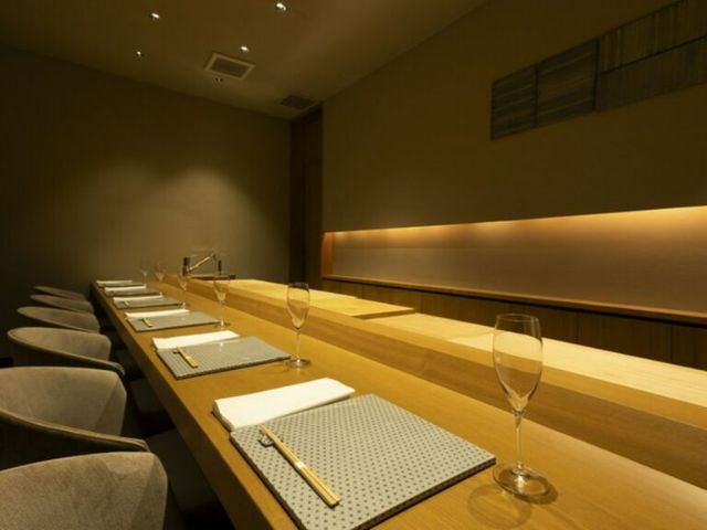 A restaurant in Ebisu, Tokyo, known for its delicious sushi and seafood dishes.