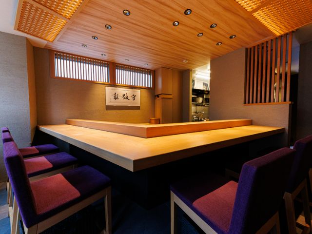 A restaurant in Ebisu, Tokyo, known for its delicious sushi and seafood dishes.