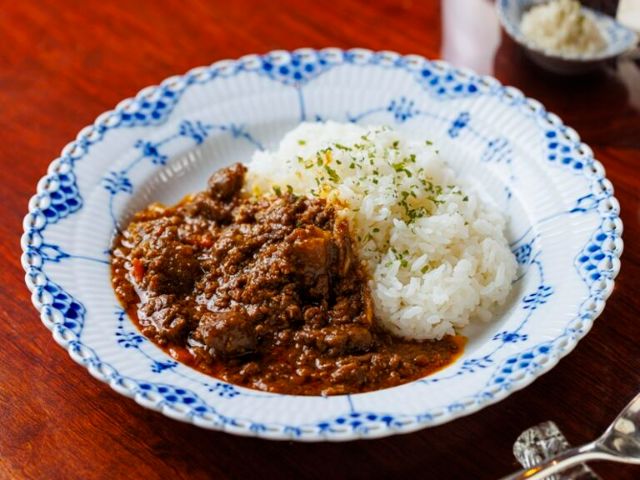 A restaurant in the Roppongi area where one can enjoy dishes made with Wagyu beef.