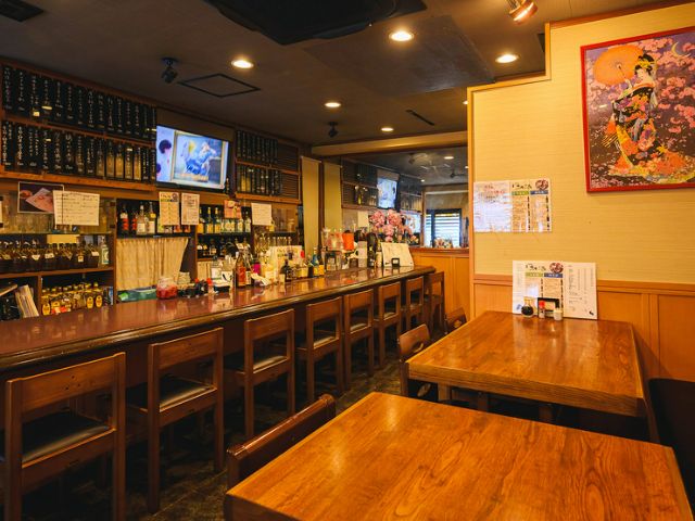 Restaurants where one can enjoy dishes made with Wagyu beef around Asakusa.