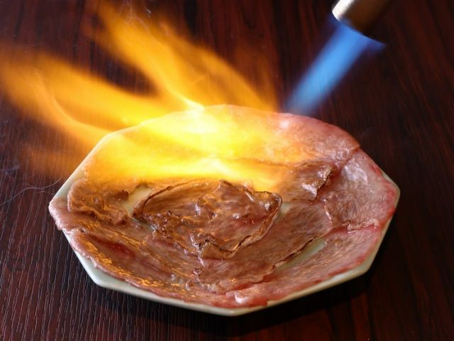 京都・鴨川散策時想要造訪的五家高級燒肉店