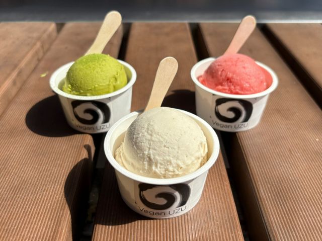 Tasting the vegan ramen from Bib Gourmand-listed [Vegan Ramen UZU Kyoto] in an art space in Tokyo