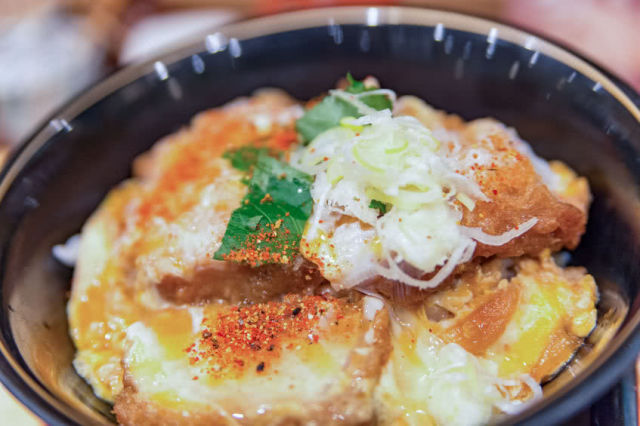 Katsudon