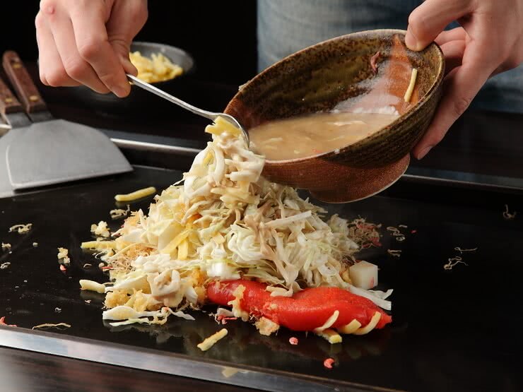 可以品嚐必吃的文字燒和築地食材的日本料理店大匯集！月島推薦午餐店9選