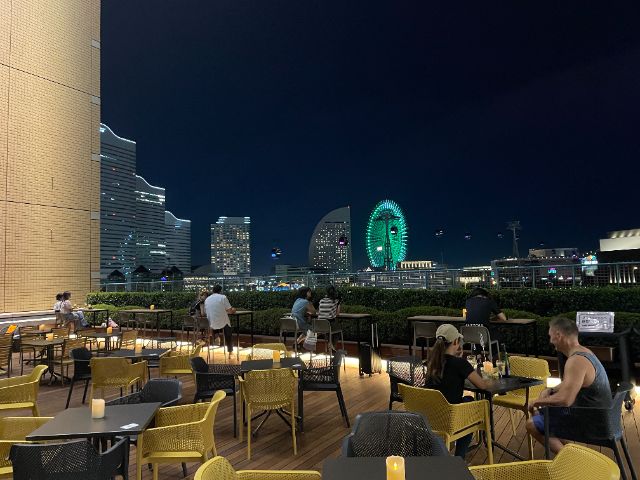 4. 与港未来的夜景一起